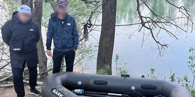 Волинянин плив до Угорщини на гумовому човні. Але не доплив (фото, відео)