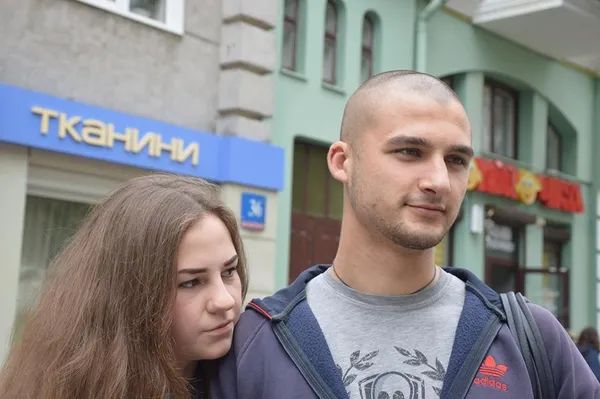 Що не так із центральним парком Луцька: думки містян (фото)
