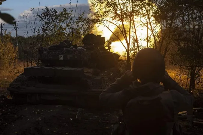 На Донеччині ворожі підрозділи почали отримувати накази призупинити наступ, – Генштаб (відео)