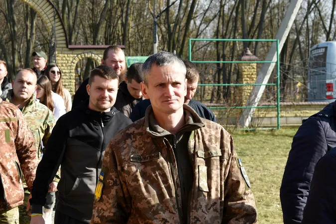 У Луцьку та районі організували екскурсію для військових, які проходять реабілітацію (фото)