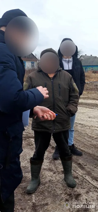 На Волині затримали лісників, які незаконно збагатились на 800 тисяч гривень (фото, відео)