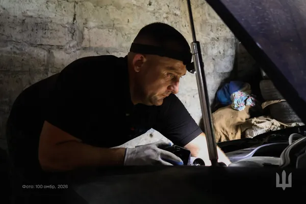«Конячки» знову в строю»: як ремонтники волинської 100 ОМБр повертають техніку в бій (фото)