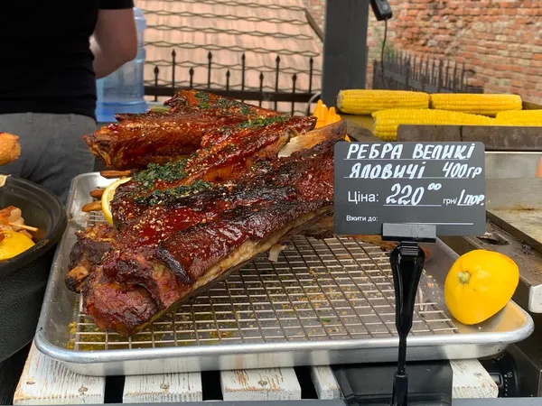 Скільки у Луцьку коштує погуляти на «Food Fest» (фото)