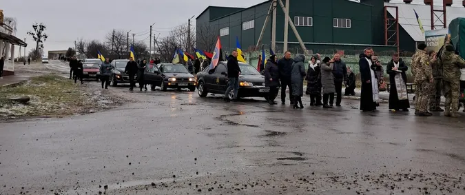 На Волині попрощалися із загиблим воїном Андрієм Мисливчуком (фото)
