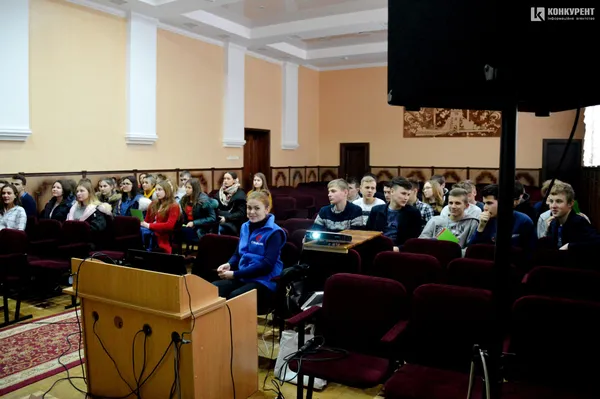 Луцьких школярів вчили казати наркотикам «ні»