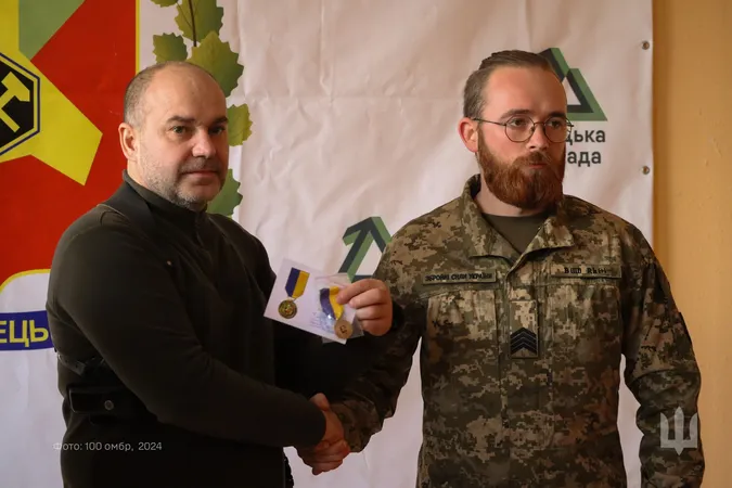 Бійці волинської «сотки» отримали нагороди  «За оборону Торецька» (фото)