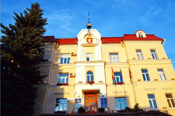 До Луцькради «заходить» шість партій (РЕЗУЛЬТАТИ ВИБОРІВ)