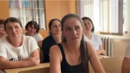 Зібрали говорити про водопровід, а «закрили» школу: у селі на Рівненщині – скандал (відео)