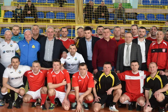 Відкрили турнір з футзалу імені Миколи Романюка (фото)