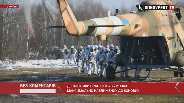 Воїни-десантники показали, як відпрацьовують тактичні дії із залученням вертольотів армійської авіації (відео)