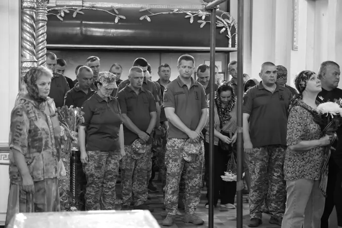 У Луцьку попрощалися із загиблим на Донеччині Миколою Сищиком (фото)