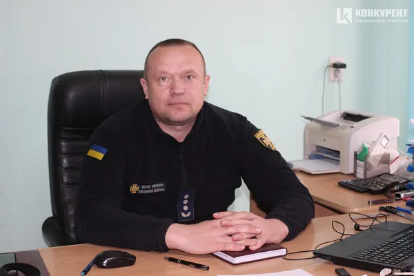 «Спорядження важить більше двадцяти кілограмів», – луцькі рятувальники розповіли про свої робочі будні