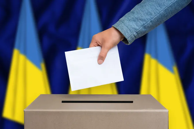 Вибори в Україні можуть відбутися у липні, – ЗМІ