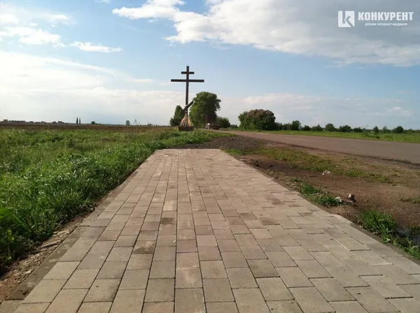 У мережі висміяли недобудовану велодоріжку на Волині (фото)