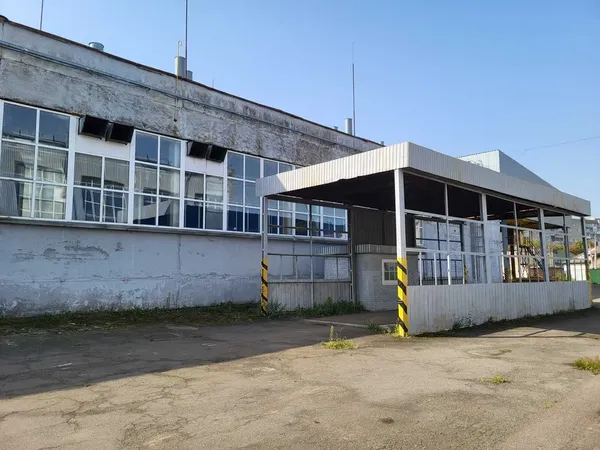 Луцький завод «Богдан» продають на OLX: скільки просять (фото)