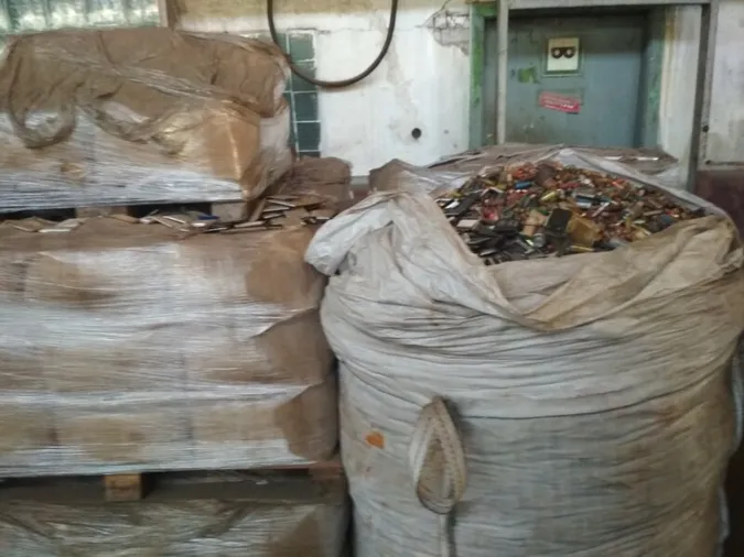 За шість років у Луцьку зібрали 16 тонн відпрацьованих батарейок (фото)