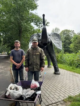 Рибою, яку зловили браконьєри, ласуватимуть жителі Луцького зоопарку (фото)