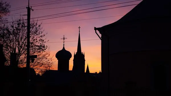 Задумливий і таємничий: Старий Луцьк у перший день нового року (фото)