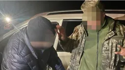 На Волині на хабарі затримали армійського офіцера (фото, відео)