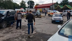 У Володимирі – автотроща на перехресті (фото, відео)