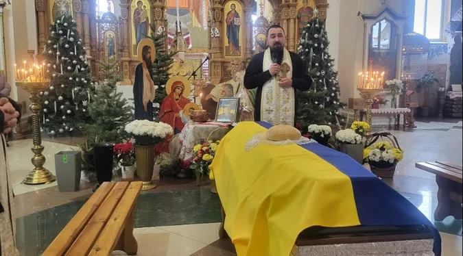 15 місяців вважався зниклим безвісти: на Волині провели в останню дорогу воїна Георгія Смаля
