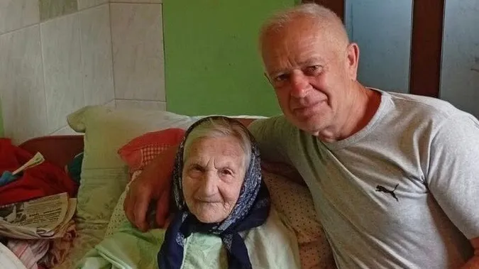 95 років мудрості й сили: на Волині привітали найстаршу жительку села (фото)
