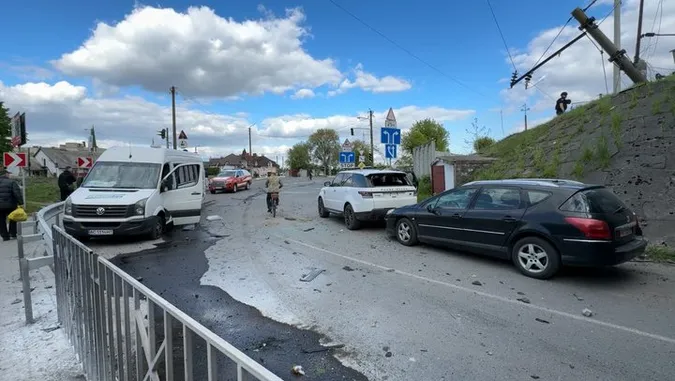 Трьох травмованих внаслідок атаки БпЛА на Ковель прооперували: що кажуть місцеві про обстріл (відео)