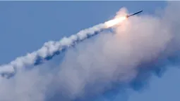 Рашисти вдарили ракетами по Вінниці – є загиблі і поранені (відео)