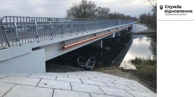 У Старій Вижівці вперше за 45 років відремонтували 54-метровий міст (фото)