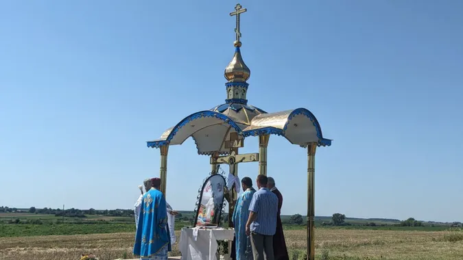 Каплиця замість зруйнованого храму: в Березовичах відновили святиню, що згоріла понад 70 років тому (фото)