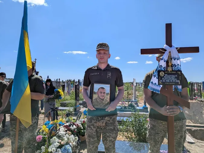 На Волині попрощалися із 30-річним Героєм Віталієм Ксьондзиком (фото)