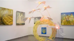 У Луцьку відкрилася виставка «Крила» Віри Конської та Людмили Салинської (фото)