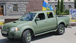 У Луцьку можна розписати автівку для бійців 57-ї ОМБр (фото)