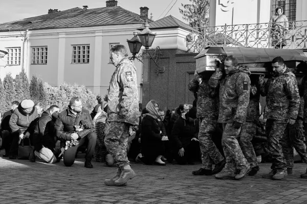 У Луцьку провели в останню дорогу загиблого Героя Андрія Гурного (фото, відео)