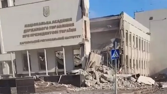 росіяни влучили у чергу за гуманітарною допомогою в Харкові, 6 загиблих та 15 поранених, – ОДА