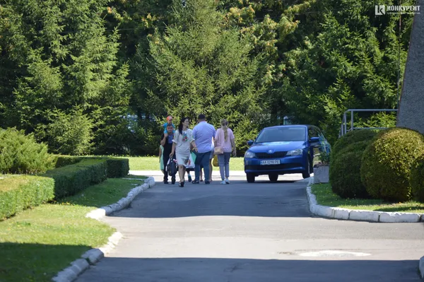 Партнерські пологи та вартість палат: як народжують у Луцьку