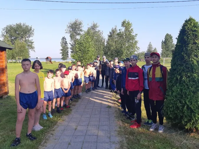 Юні спортсмени тренуються та відпочивають на базі волинських СБУшників (фото)