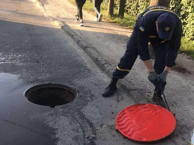 У Луцьку перевірили справність пожежних гідрантів (фото)