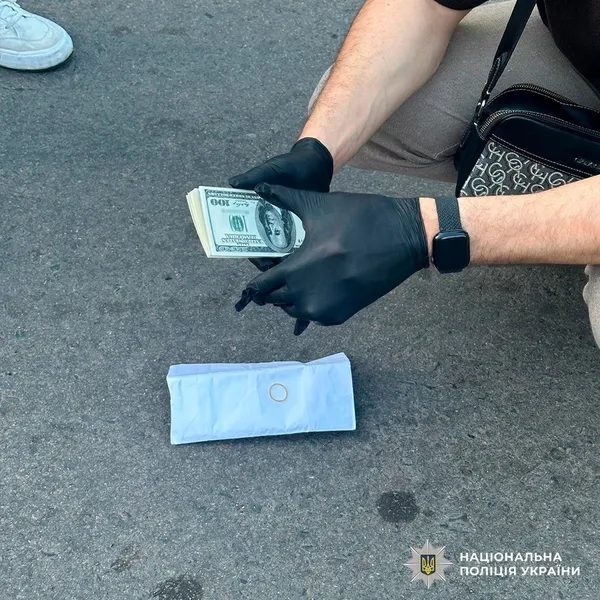$6 200 з людини: хлопці з Луцька «погоріли» на схемі переправлення ухилянтів до Румунії (фото)