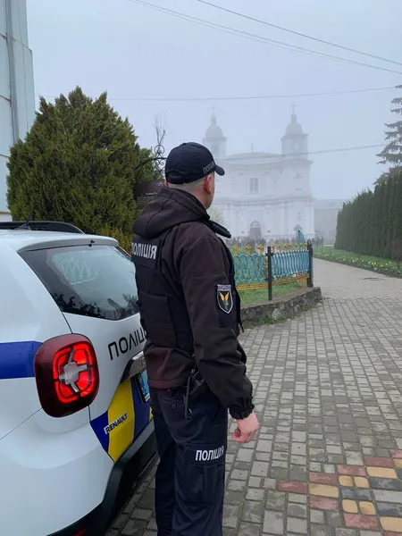 Поліцейські повідомили, як минула Великодня ніч на Волині (фото)