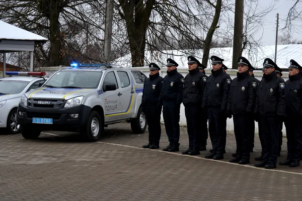 У Луцьку прийняли присягу майже півсотні нових патрульних (фото)