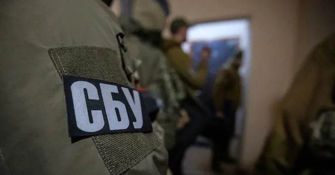 СБУ проводить обшуки у Закарпатському ТЦК