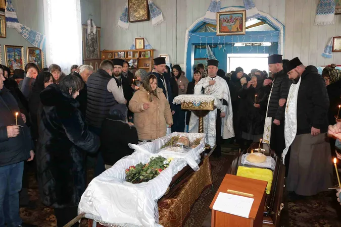 На Волині попрощалися із воїном Іваном Флісом (фото)