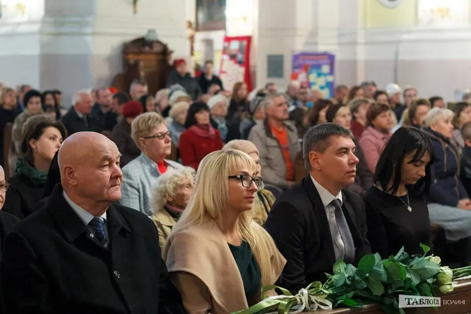 Як у Луцьку святкували 400-річчя римо-католицького храму (фото)