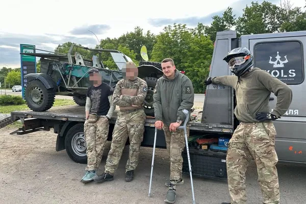 Волинський боєць розповів про те, як у нього влучив дрон (фото, відео)