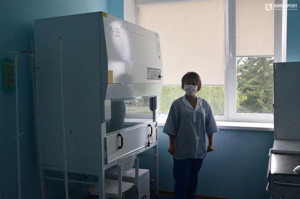 «Дівчата плачуть, коли доводиться обрізати волосся», – медсестра розповіла, як лікують онкохворих дітей у Луцьку