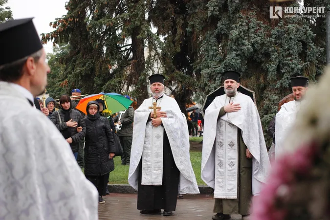У Луцьку попрощалися із загиблими захисниками Ігорем Бохонюком і Романом Волошкіним (відео)