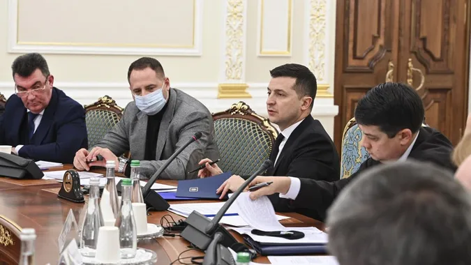 У Луцьк приїде президент: планують засідання РНБО (відео)