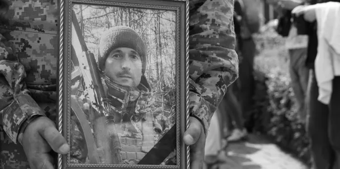 У Луцьку попрощалися із загиблим на Луганщині Романом Гаврилюком (фото)