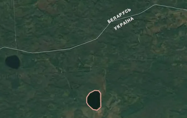 9 озер Волині, на які краще не їхати